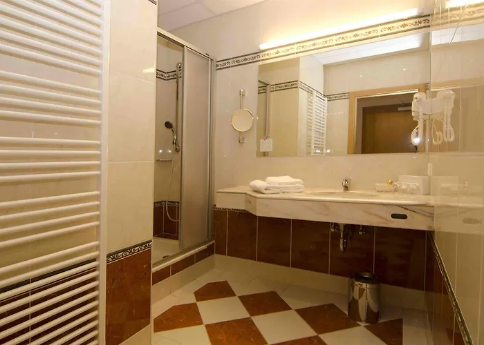 Hotel Cryston